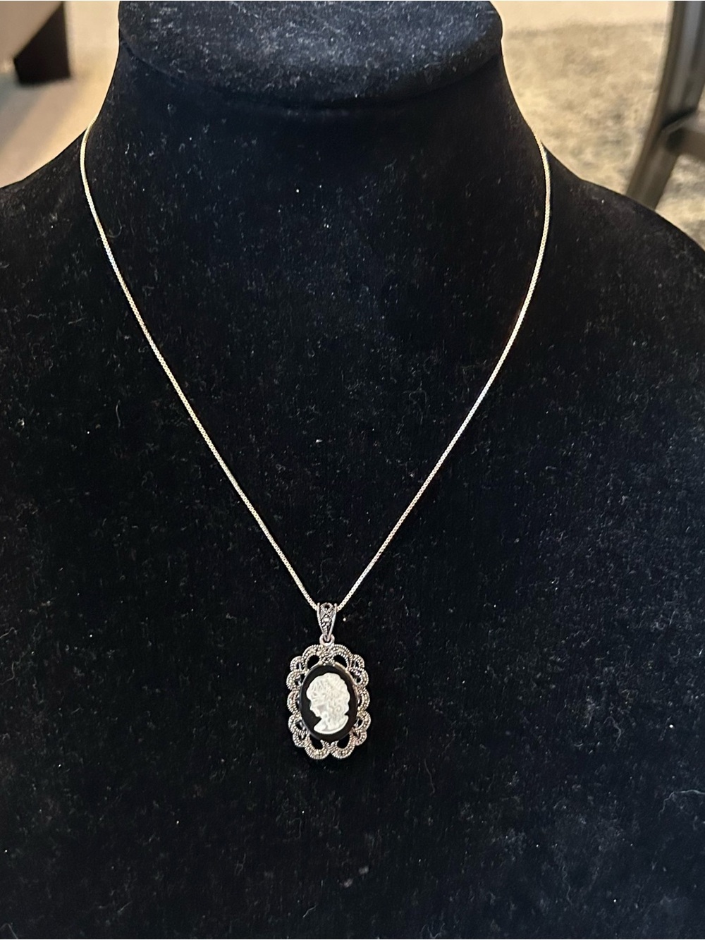 Vintage Sterling  Silver Cameo  Necklace Classic White Black marcasite Necklace